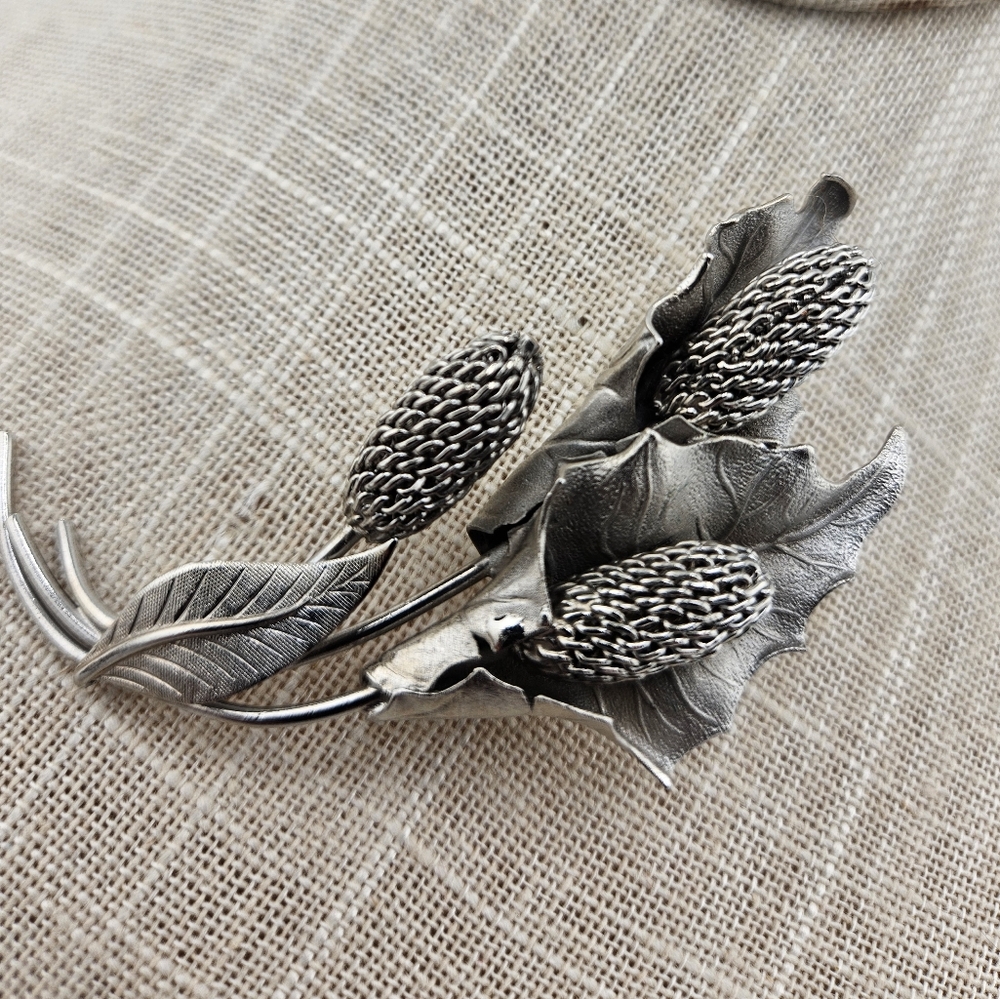 Vintage Large Trio Calla Lily Brooch Pin Lapel